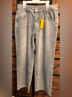 Women's Low-Rise Baggy Leg Jeans - Light Gray